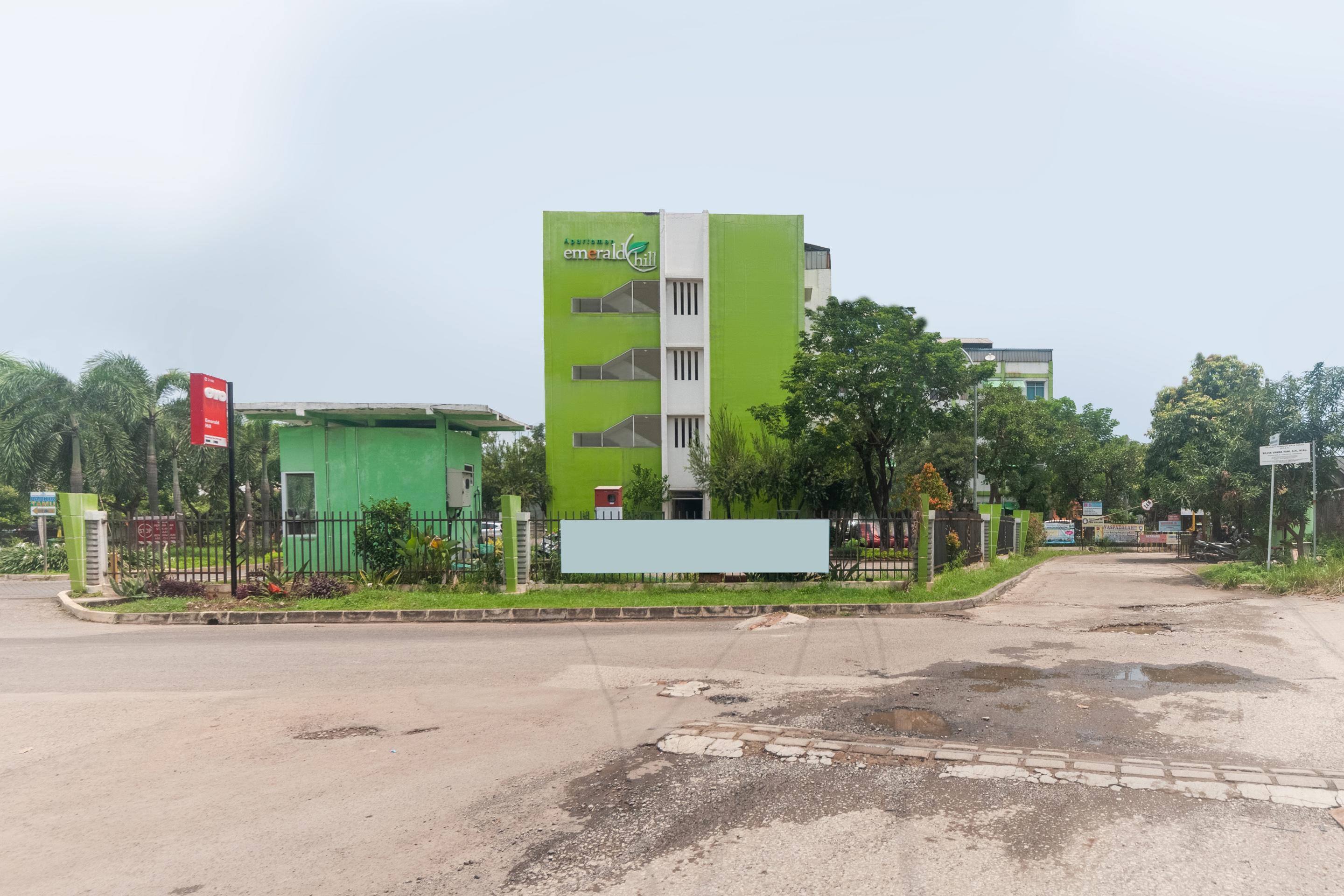 Oyo 3146 Emerald Hill Telukjambe Exterior foto